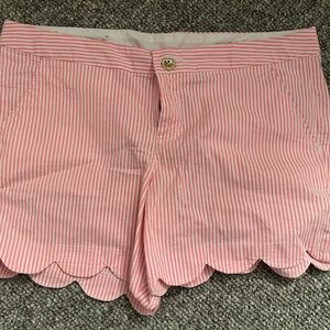 Lilly Pulitzer Scallop Shorts size 12